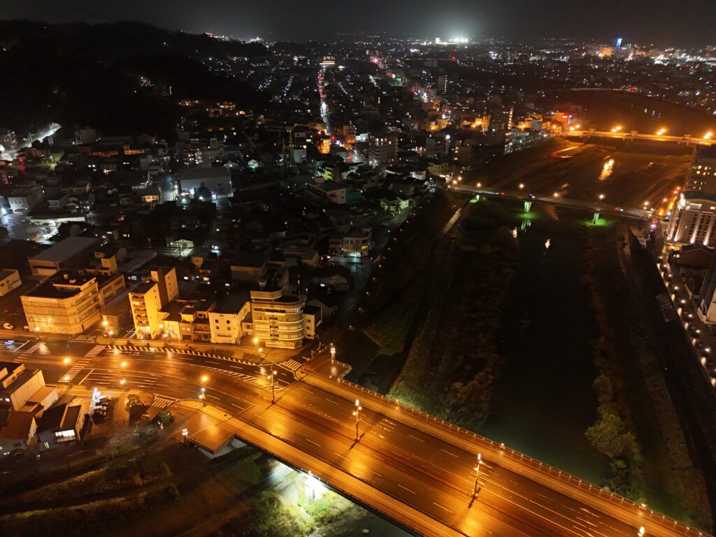 福井市中心部の夜景